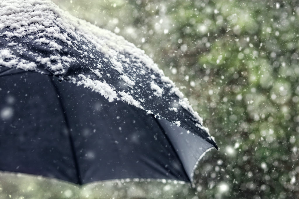Commercial Snow Insurance for Brokers: A Parametric Snow Coverage Playbook